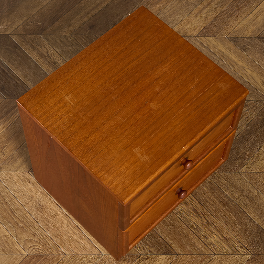 Albany ヴィンテージ 2段サイドチェスト (2673D)