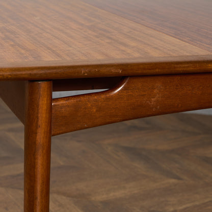 ブラジリア エクステンション ダイニングテーブル (4397)