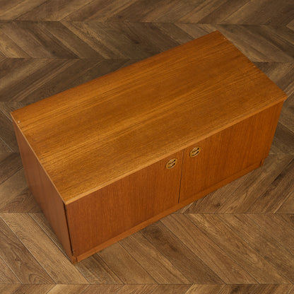 英国 ヴィンテージ キャビネット