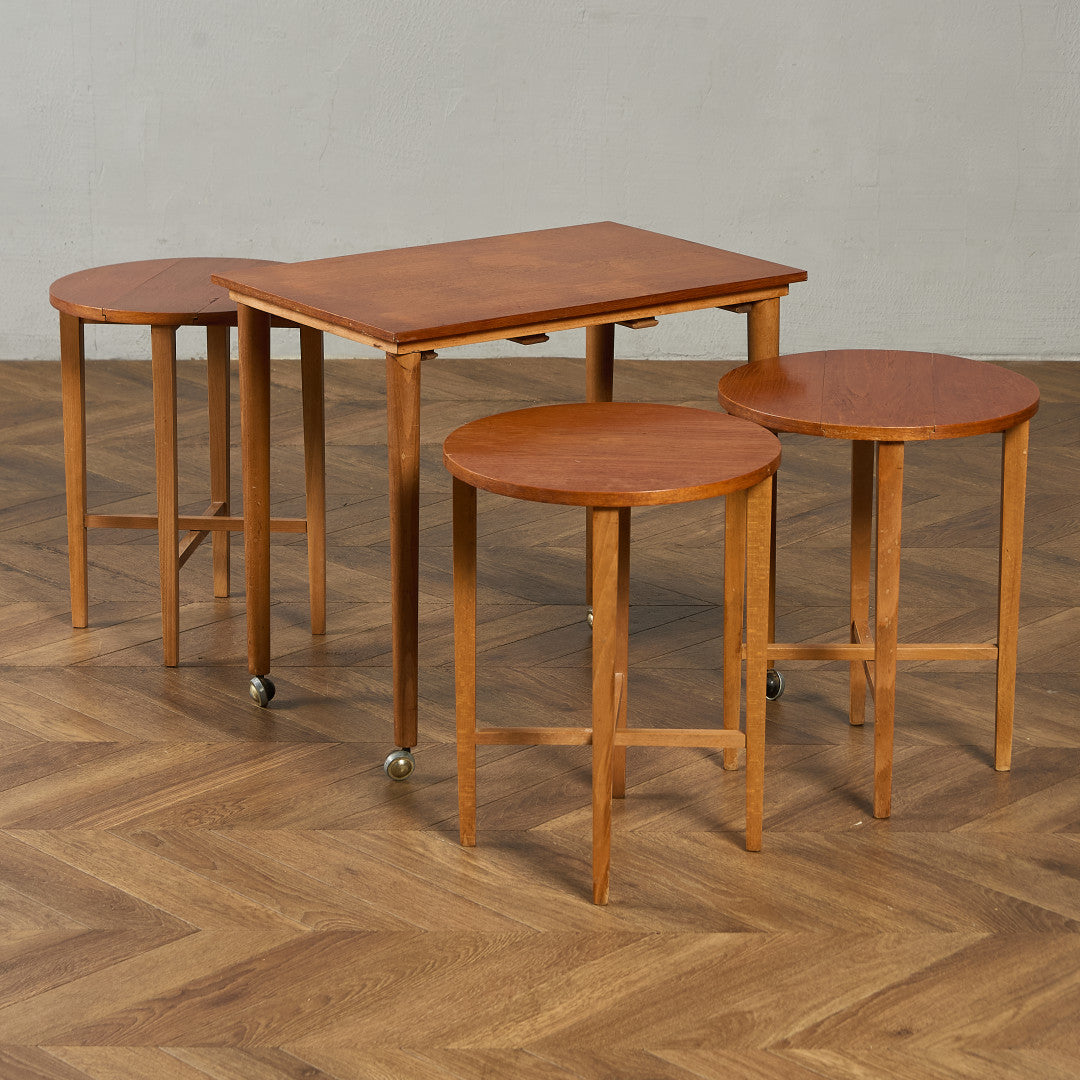 Novy Domov ヴィンテージ ネストテーブル