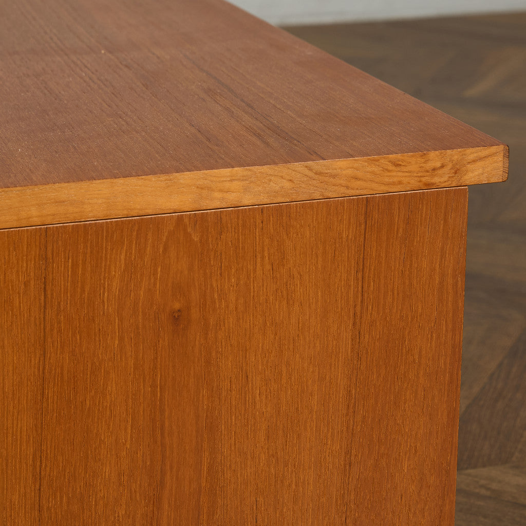 ヴィンテージ サイド キャビネット