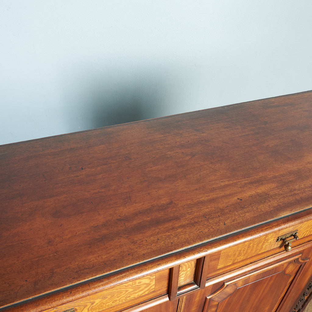 英国クラシック サイドボード