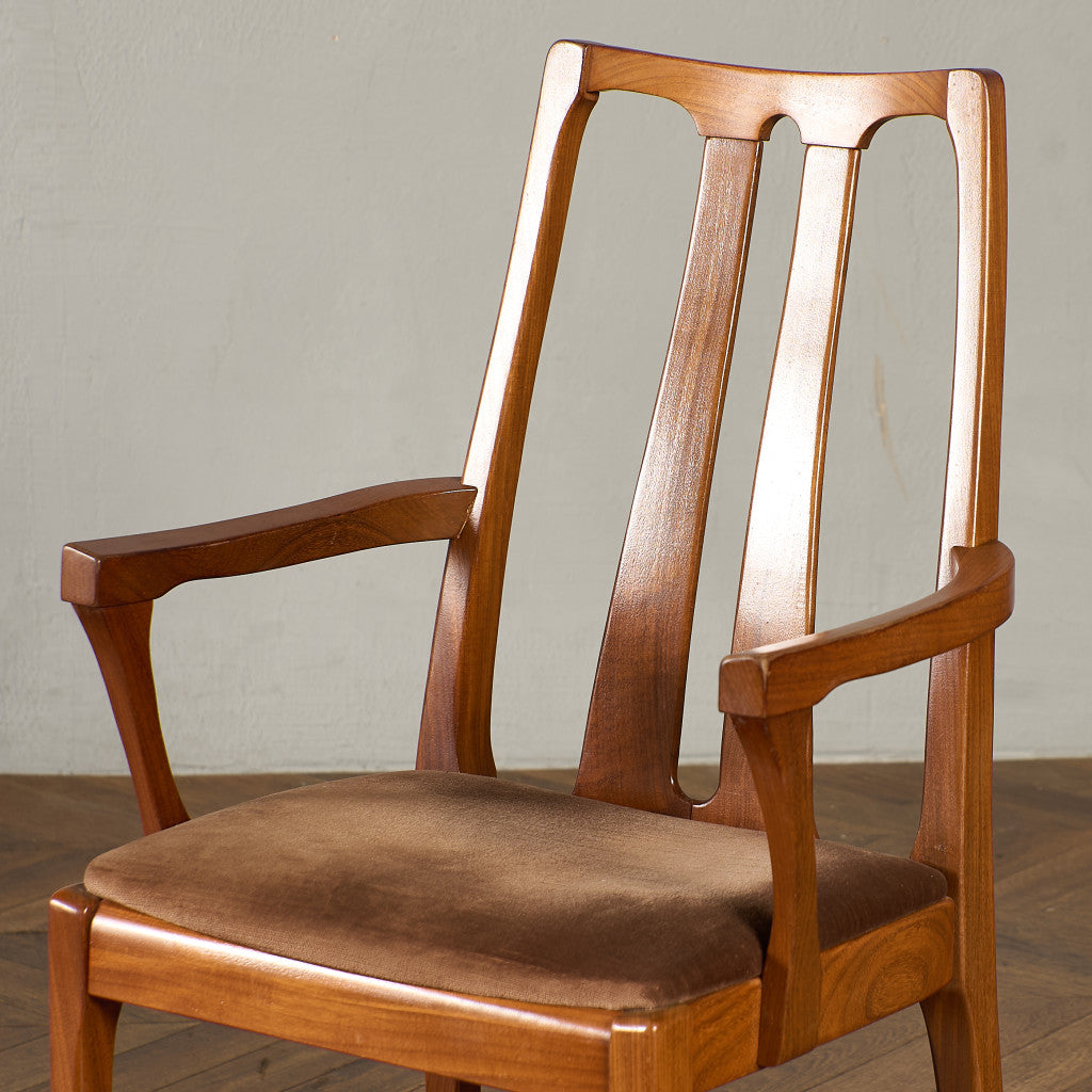 ダイニング アームチェア