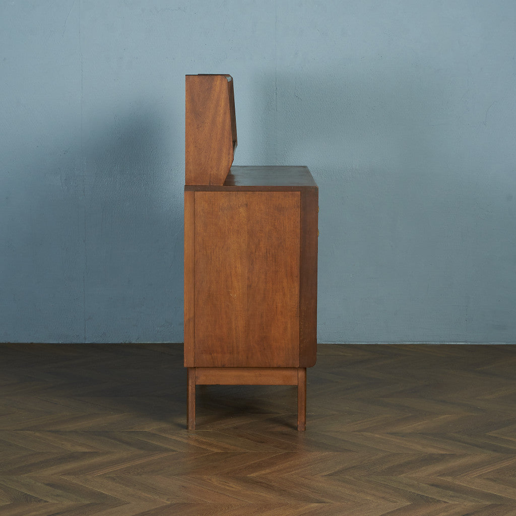 ヴィンテージ ハイサイドボード