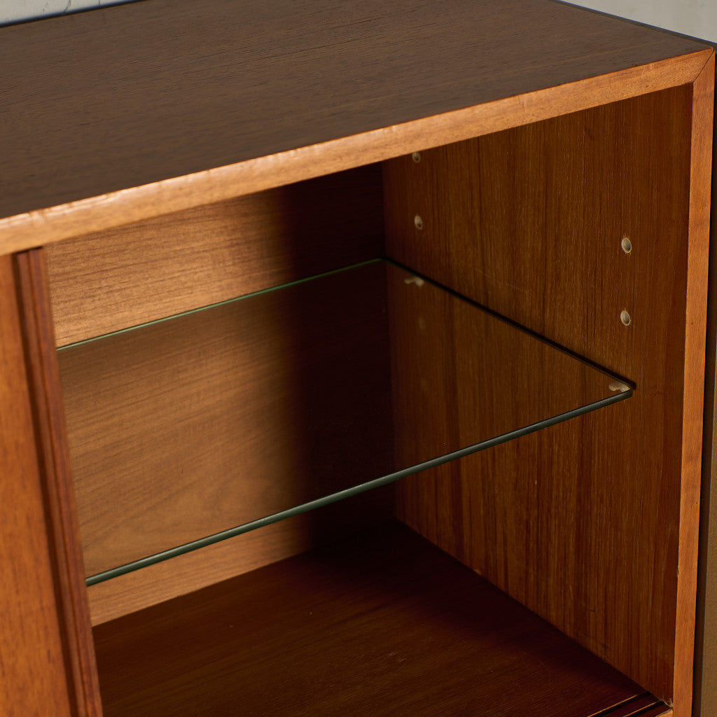 ウォールユニット