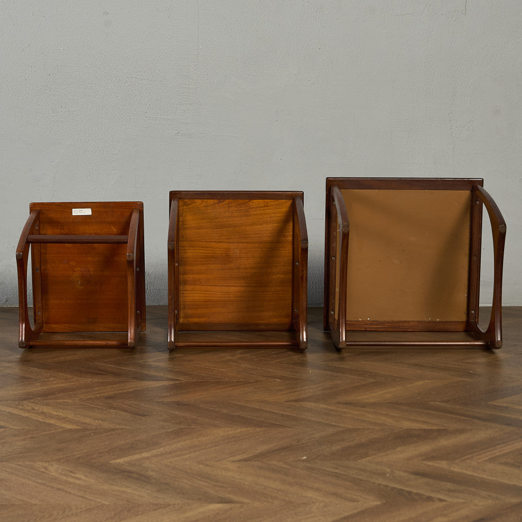 Astro ヴィンテージ タイルトップ ネストテーブル (3552D)