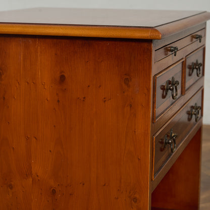 サイドキャビネット