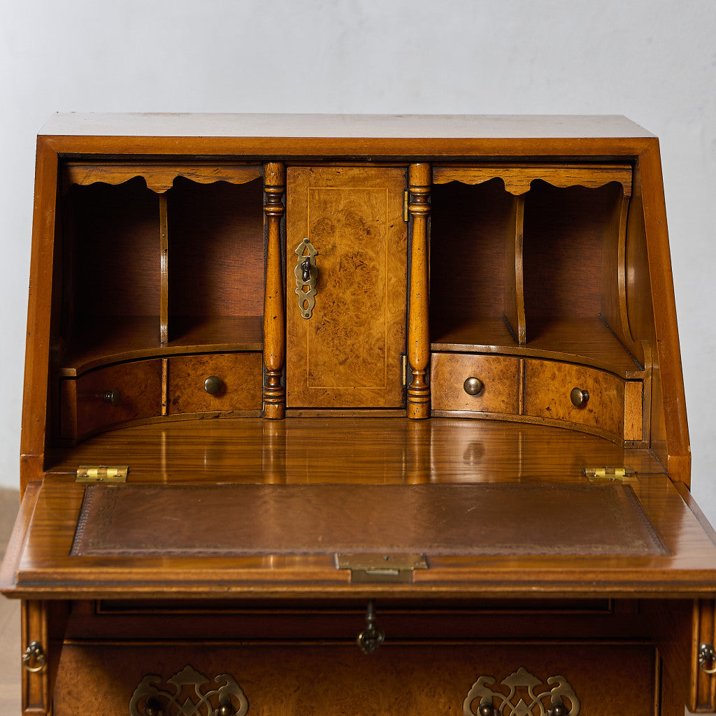 英国 クラシック ライティングビューロー