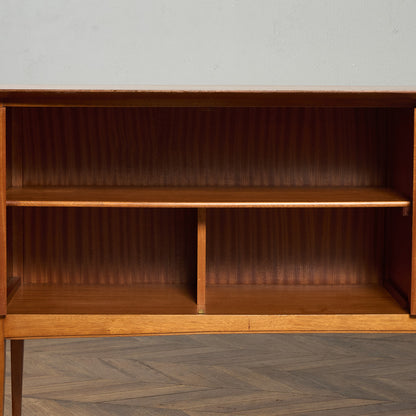 イギリス ヴィンテージ サイドボード 食器棚