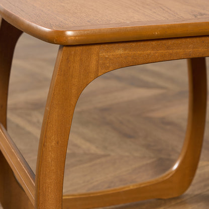 Burlington ネストテーブル