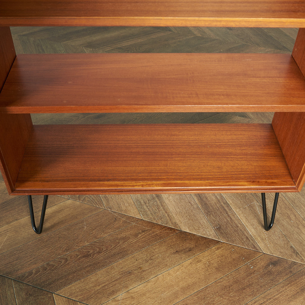 Form FIVE ヴィンテージ ブックケース / カスタム アイアンヘアピンレッグ