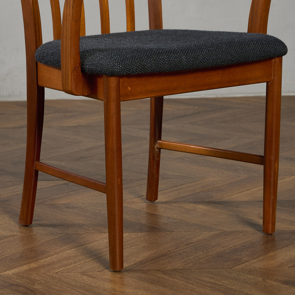 ヴィンテージ アームチェア 座面張替え済み