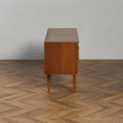 ホームウォージー ギャランティード ファニチャー Homeworthy guaranteed furniture ヴィンテージ サイドボード #89567