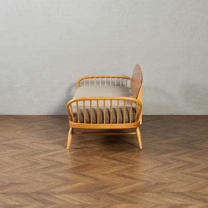 ウィンザー スタジオカウチソファ デイベッド