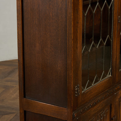 ガラス キャビネット