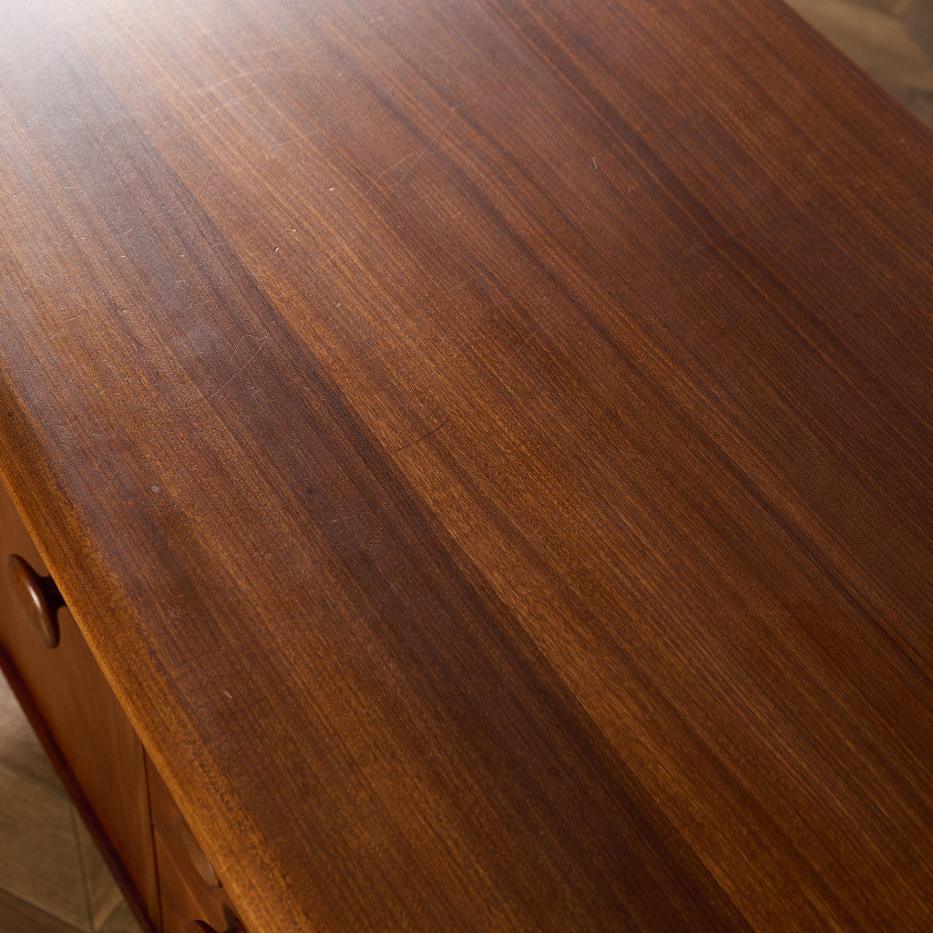 Volany ヴィンテージ サイドボード