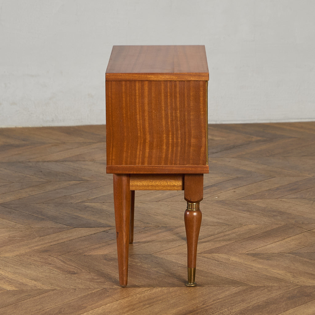 英国 ヴィンテージ ベッドサイドキャビネット