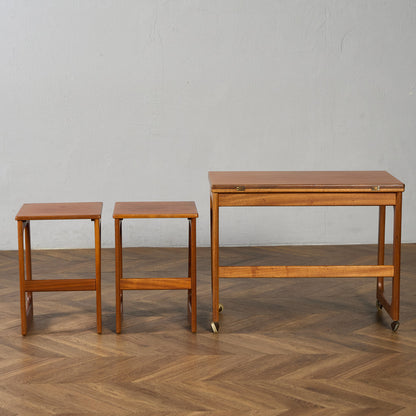 ヴィンテージ 拡張 天板付き ネストコーヒーテーブル