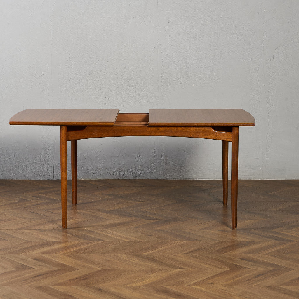 ブラジリア エクステンション ダイニングテーブル (4397)