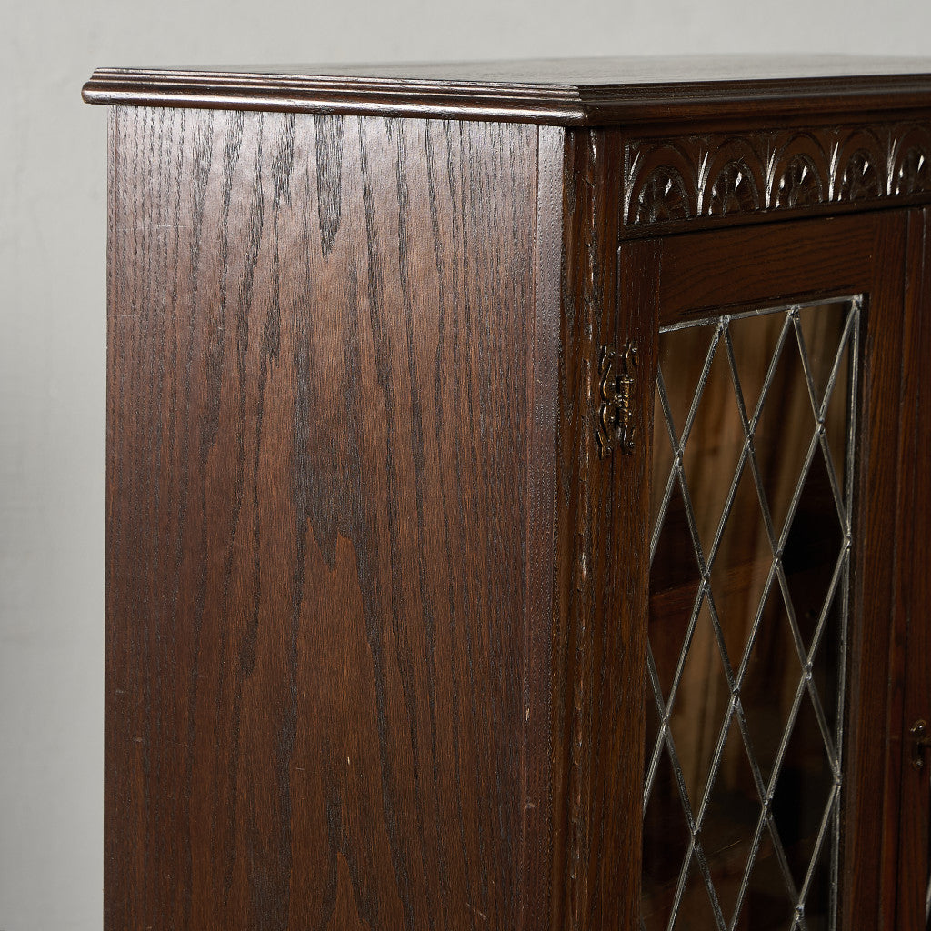 ガラス キャビネット