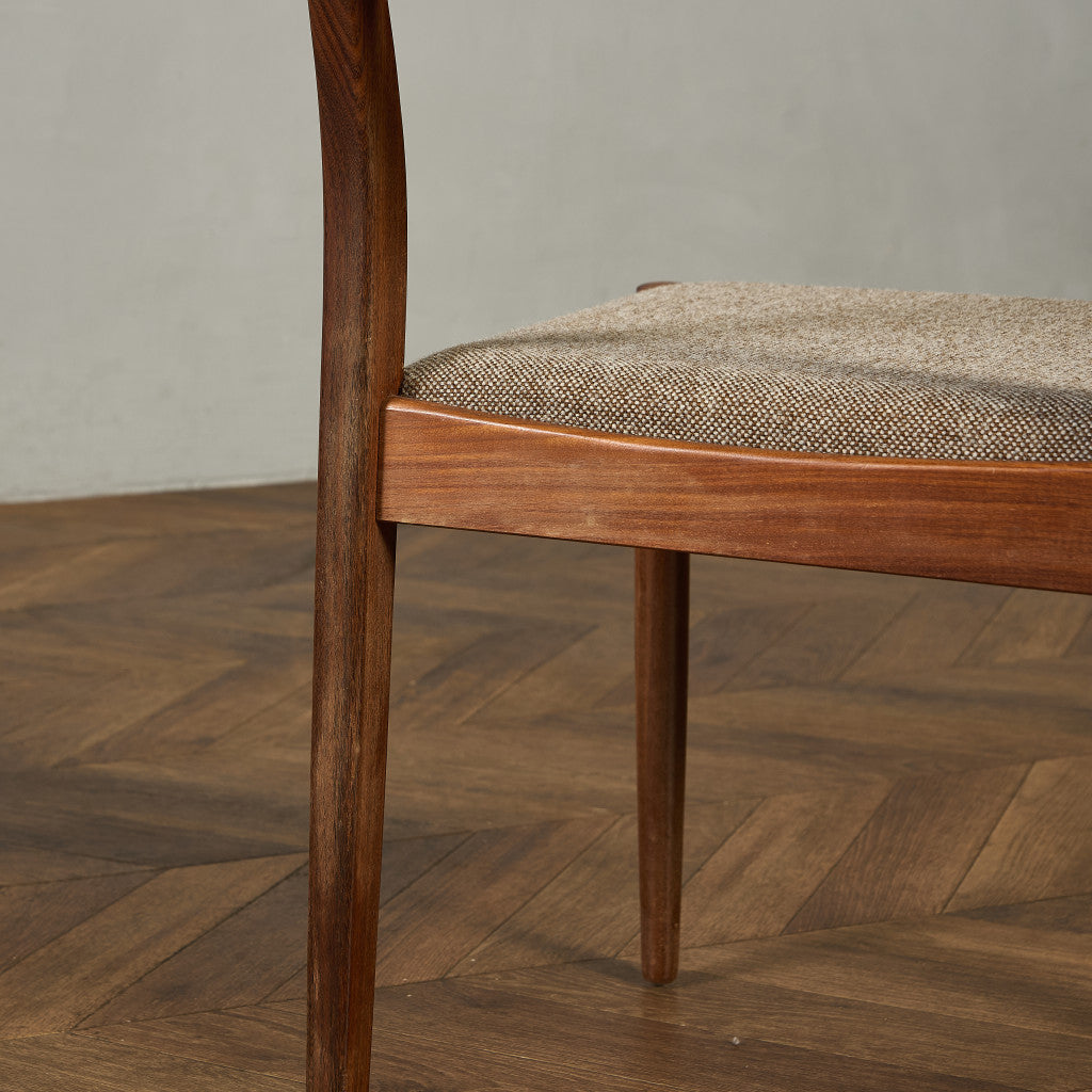 Fresco ダイニングチェア 座面張替え済み