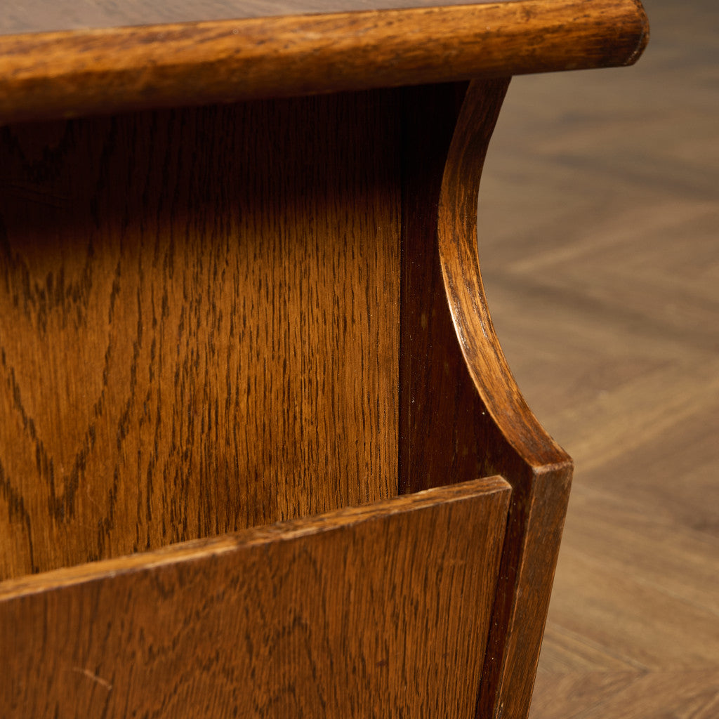 英国 クラシック マガジンラック付き サイドテーブル