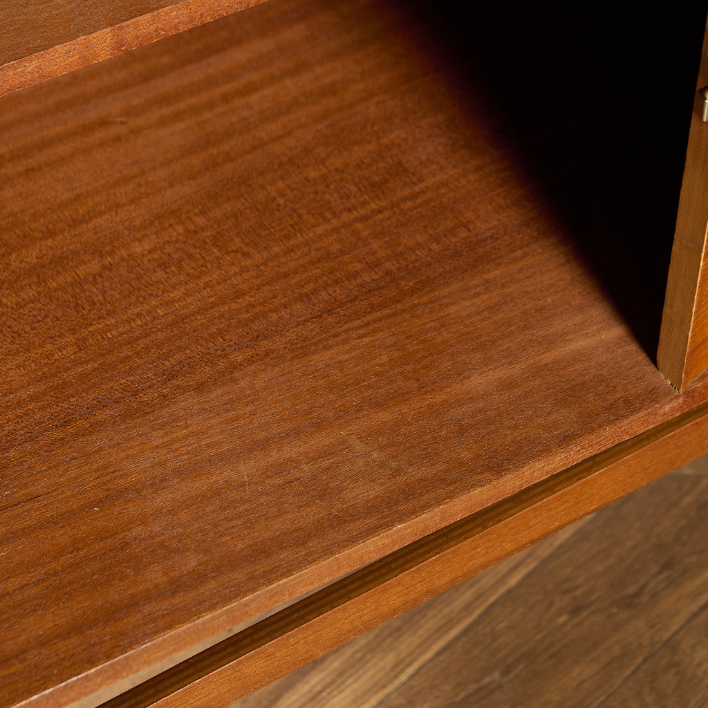 イギリス ヴィンテージ サイドボード