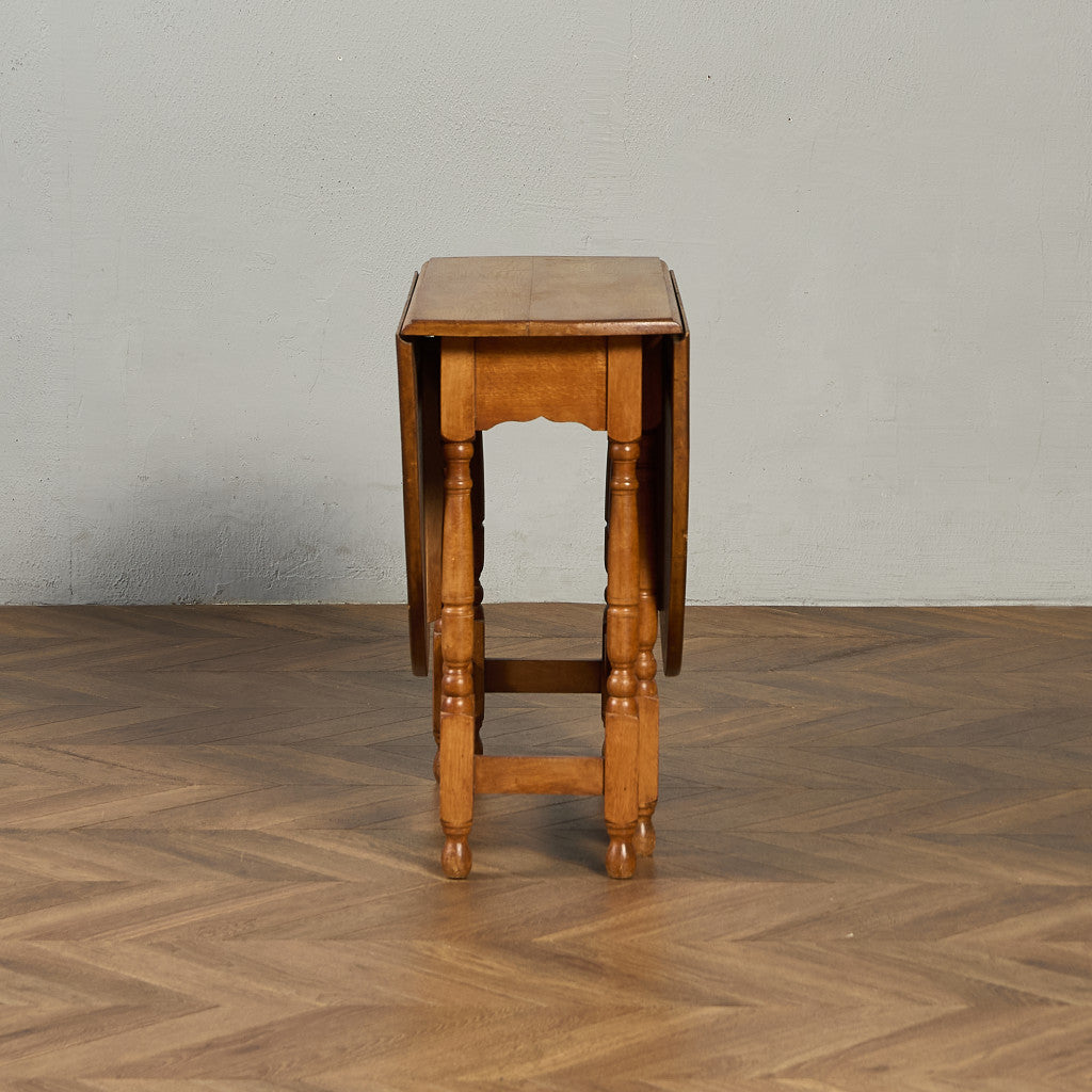 英国 クラシック ドロップリーフ ゲートレッグテーブル