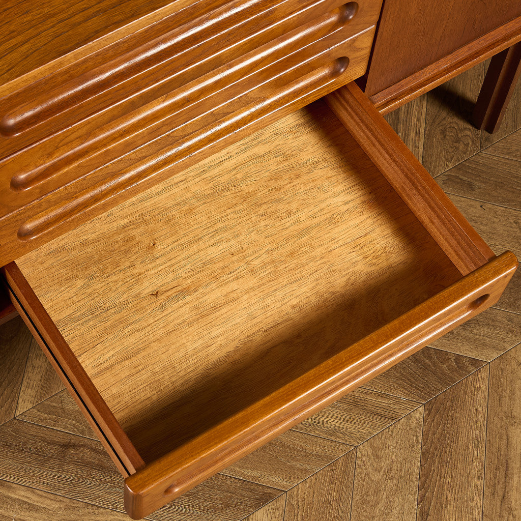 ヴィンテージ サイドボード