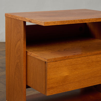 英国 ヴィンテージ ベッドサイド キャビネット