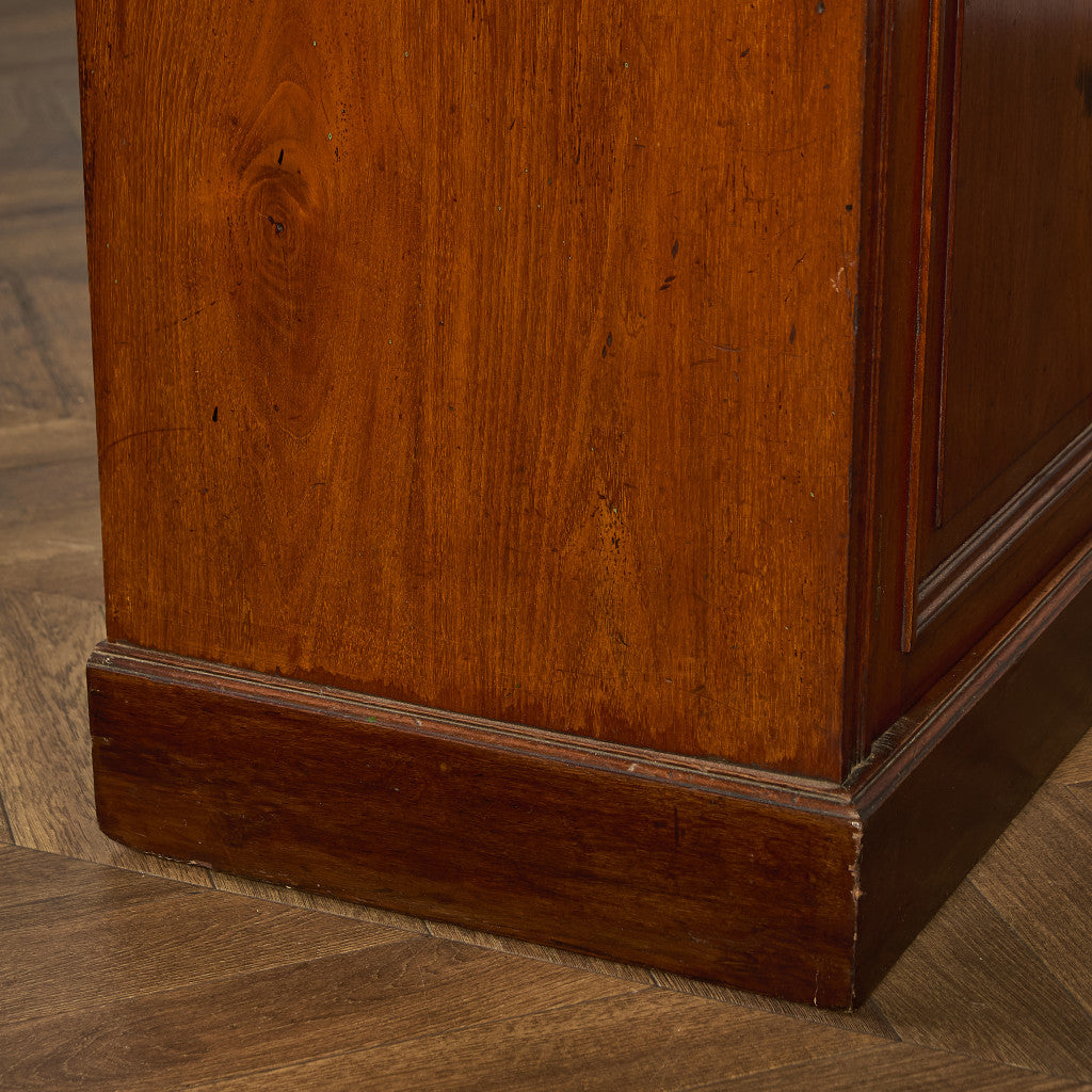 英国 クラシック ブックケース