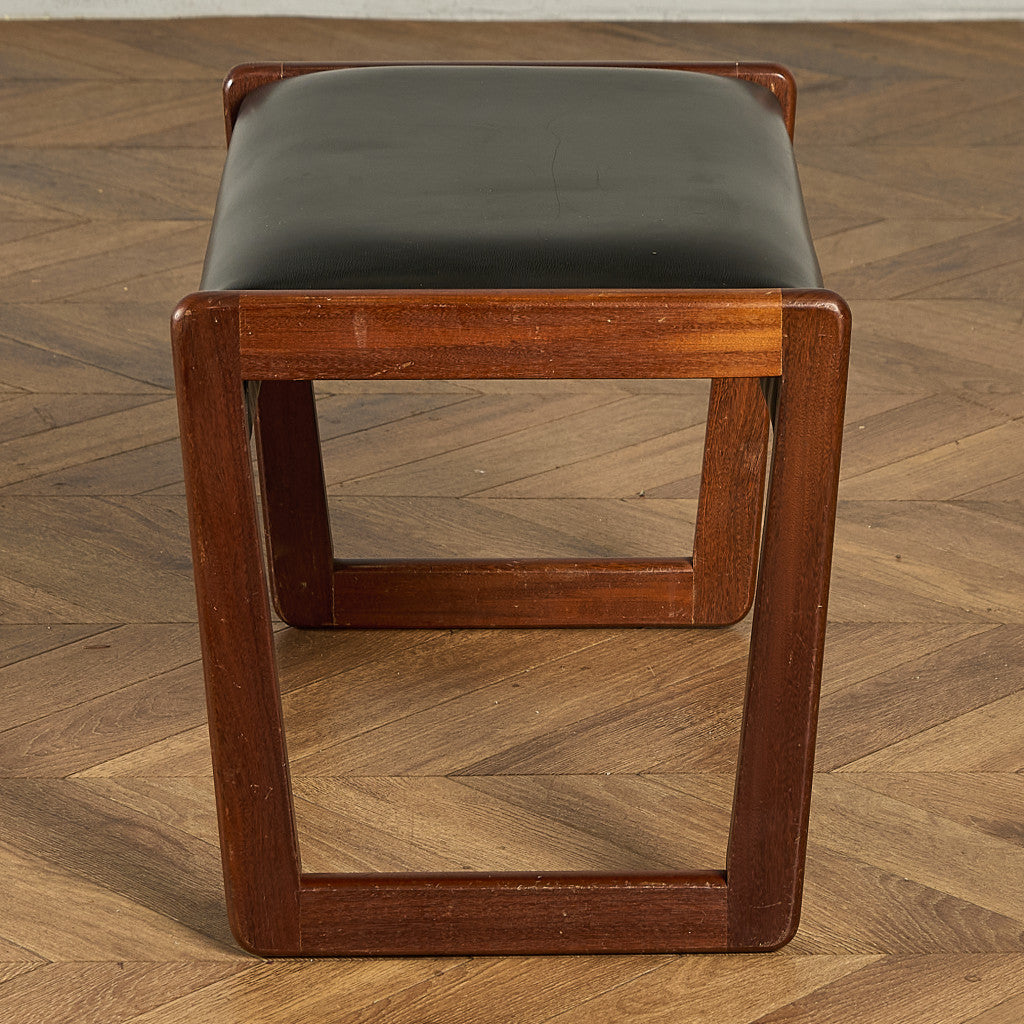 英国 ヴィンテージ スツール オットマン #98957 – camori ヴィンテージ
