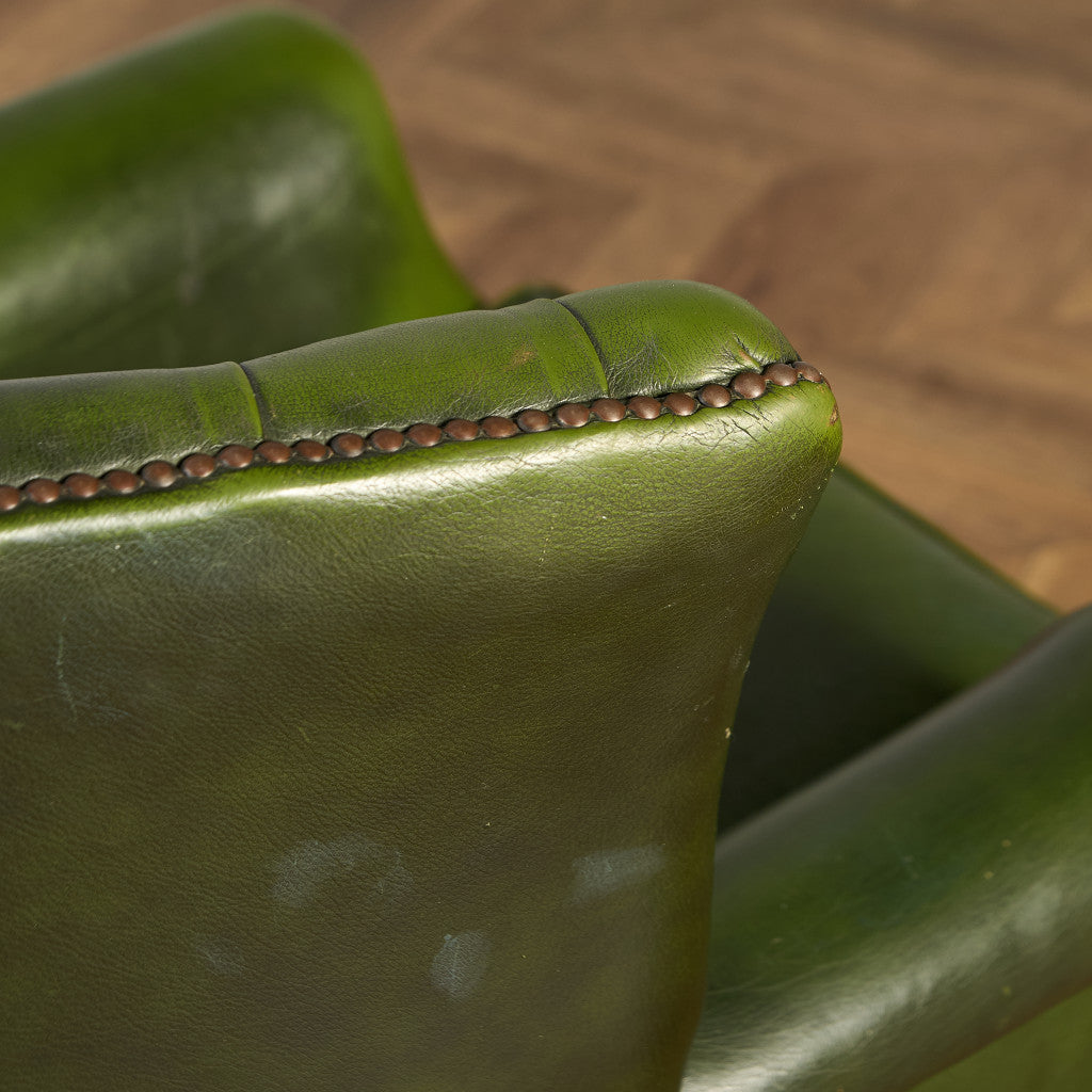 英国 クラシック チェスターフィールド チェア