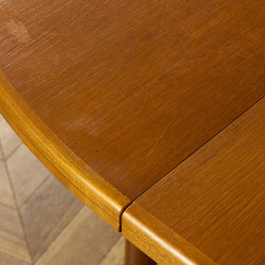 エクステンション ラウンドダイニングテーブル / 天板再塗装済み