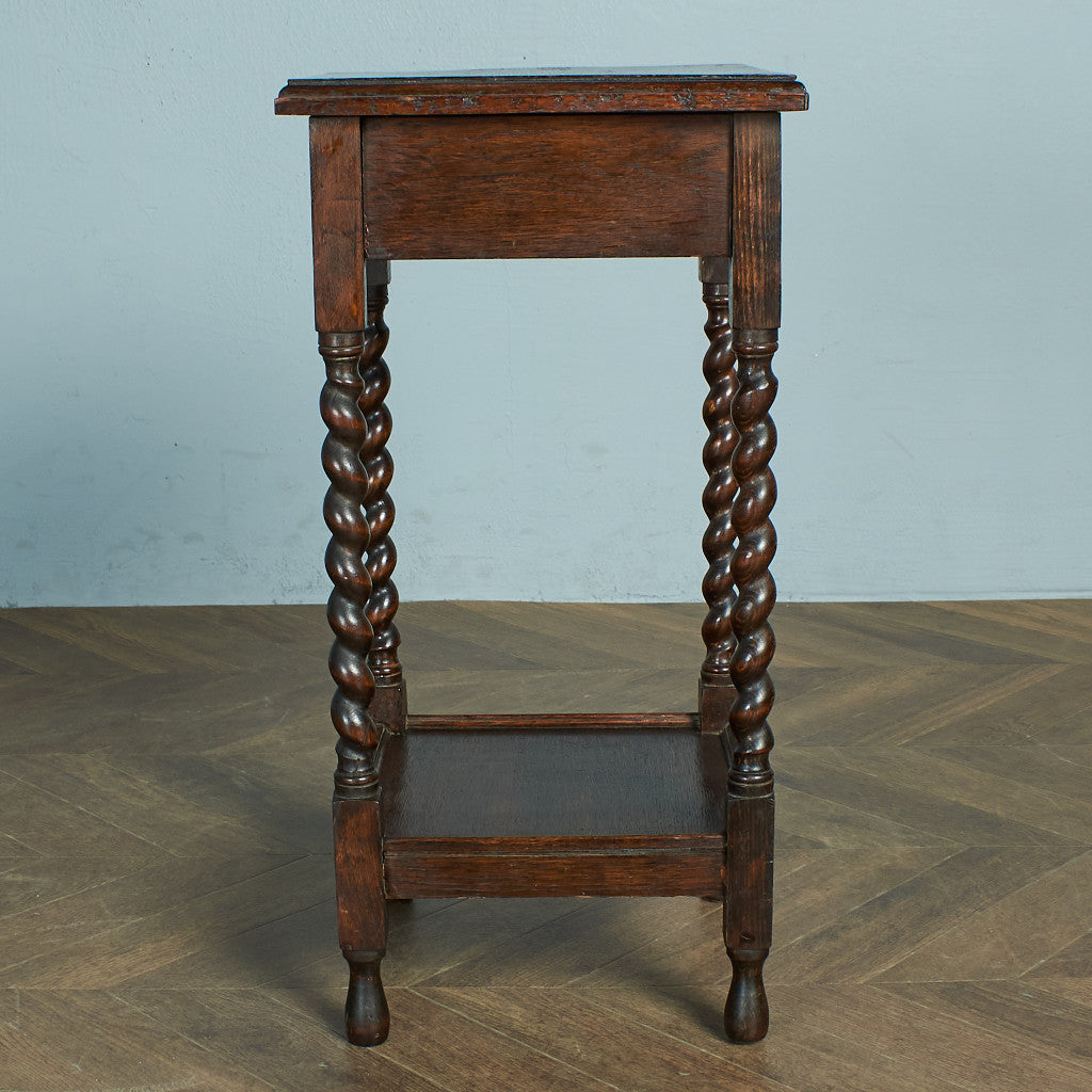 British classic oak occasional side table #77298