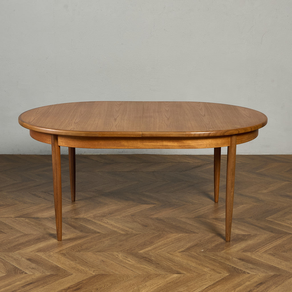 ヴィンテージ エクステンション オーバルダイニングテーブル