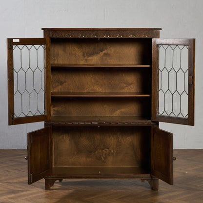 ガラス キャビネット