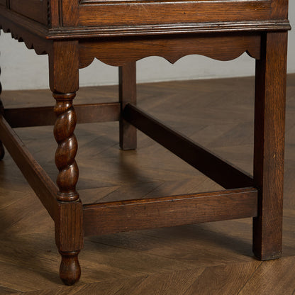 英国 クラシック ウェルシュドレッサー  食器棚