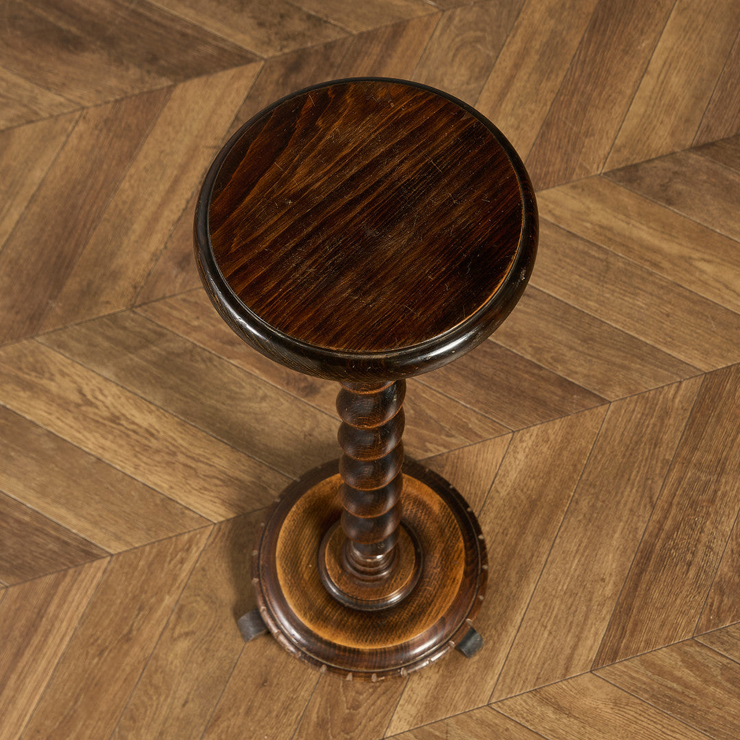 サイドテーブル