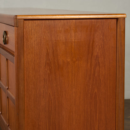 十字扉 ヴィンテージ サイドボード