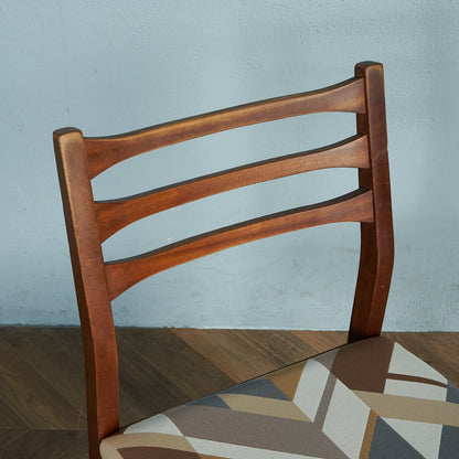 ヴィンテージ ダイニングチェア / 座面張替え済み (LUUM)