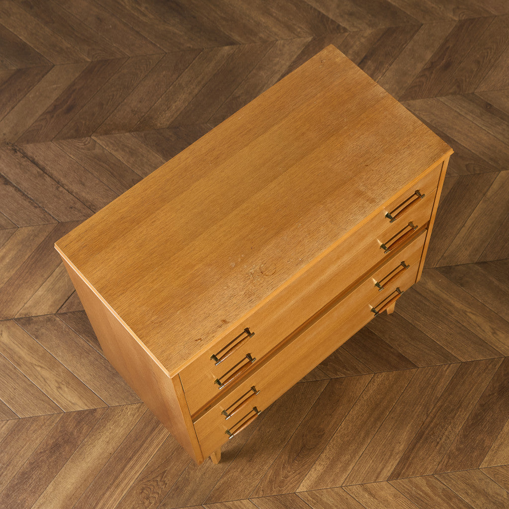 ヴィンテージ 4段 チェスト