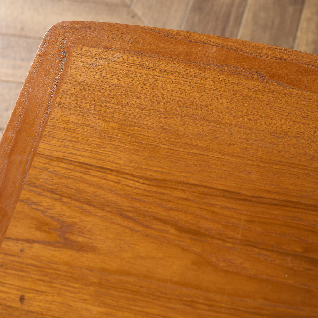 Burlington ネストテーブル