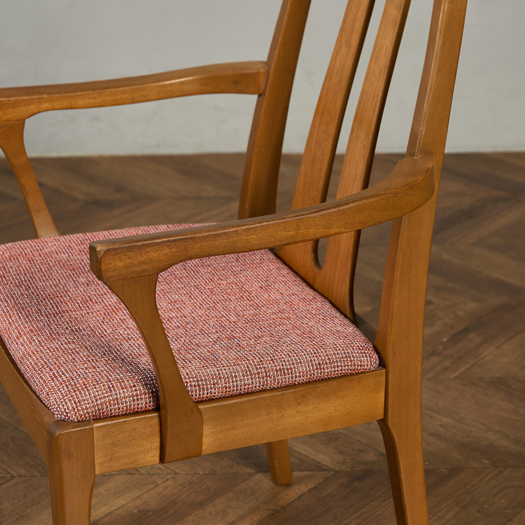 ダイニングアームチェア 座面張替え済み