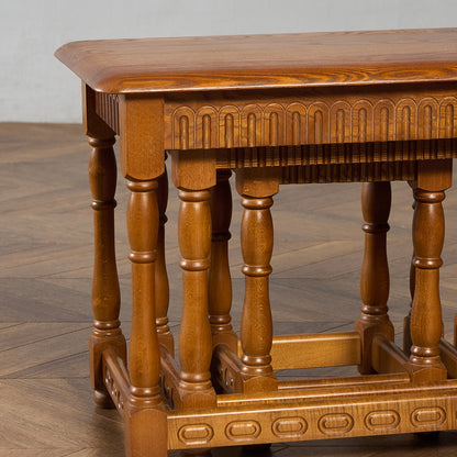 英国 クラシック ネストテーブル