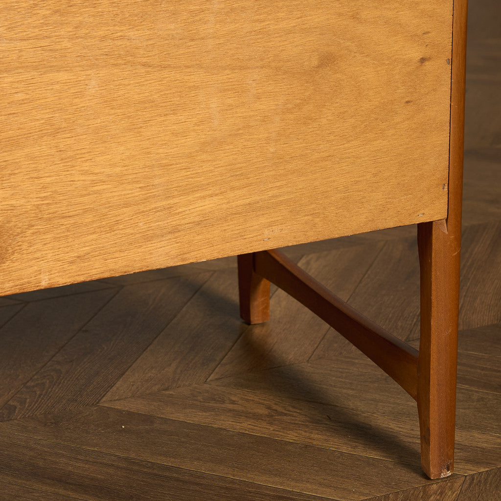 十字扉 ヴィンテージ サイドボード