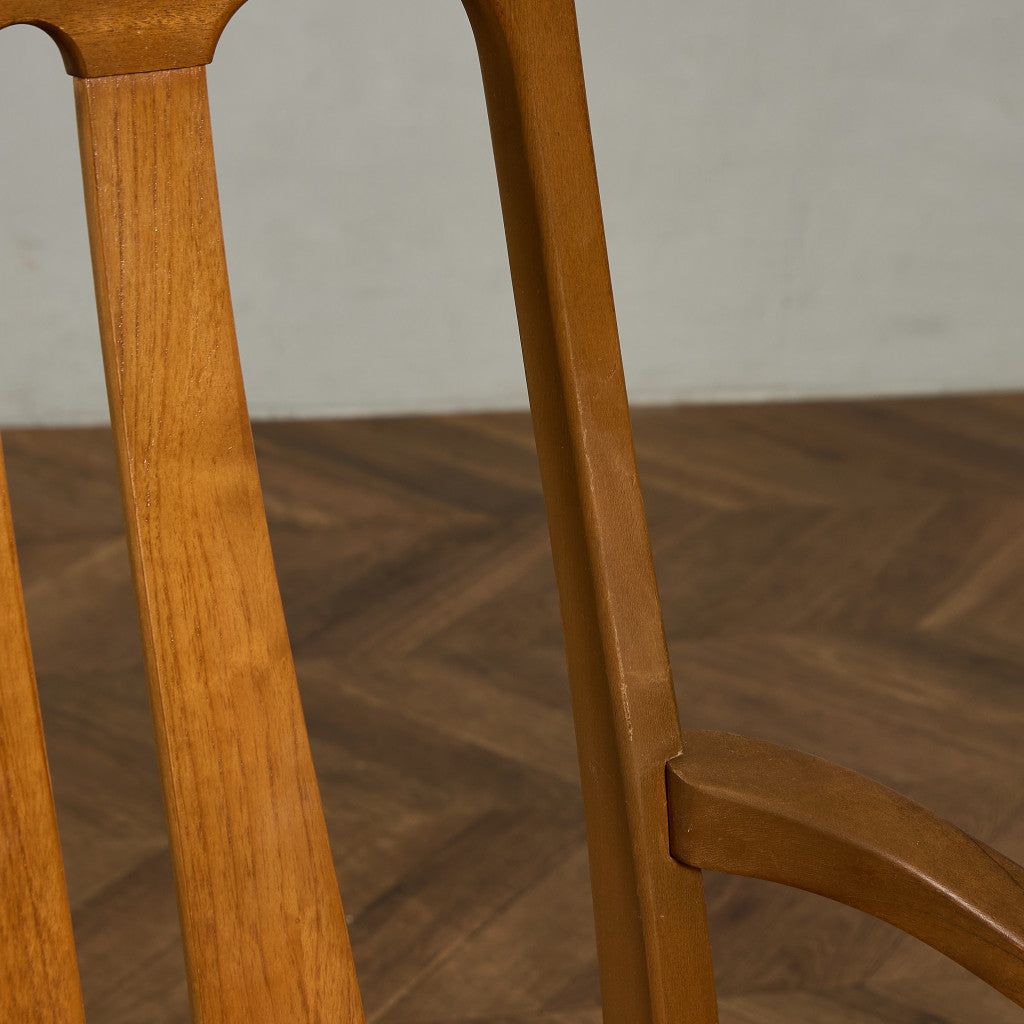 ダイニングアームチェア 座面張替え済み