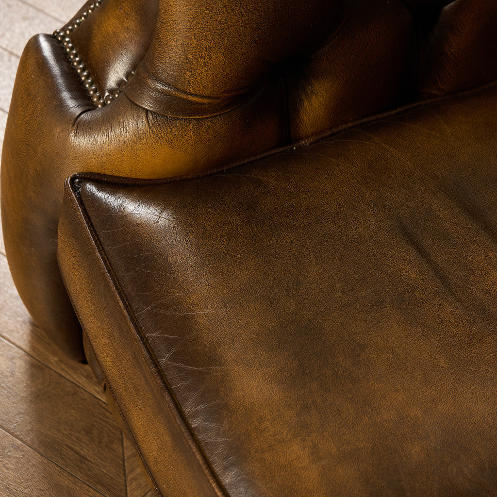 英国 クラシック チェスターフィールド ソファ