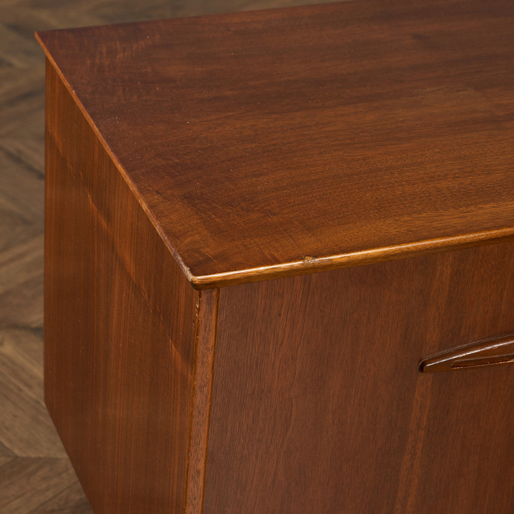 ヴィンテージ サイドボード