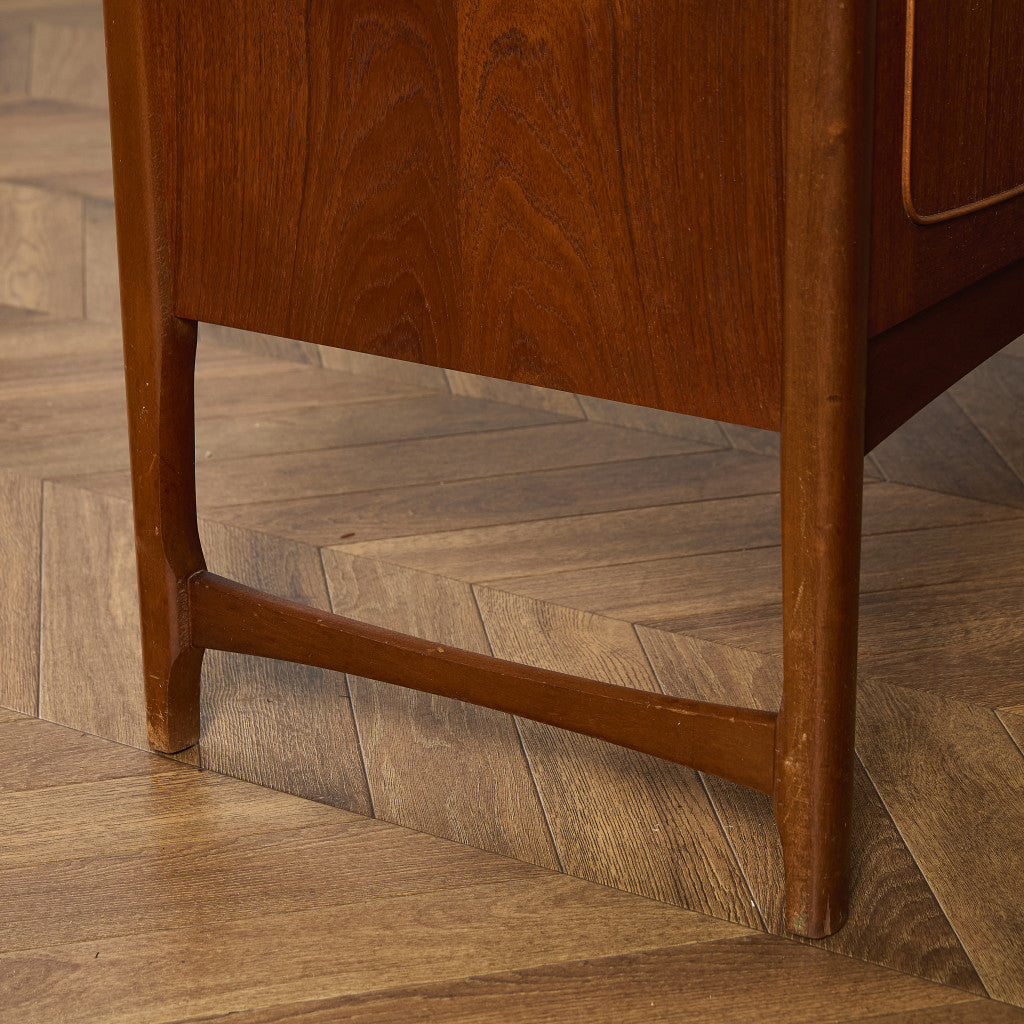 ヴィンテージ サイドボード